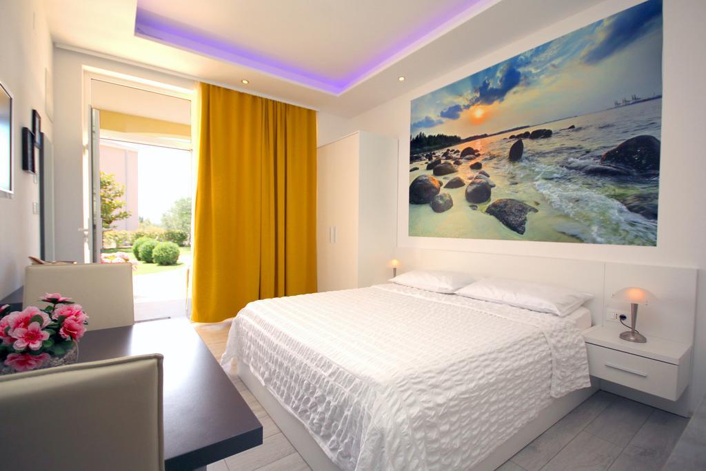Villa Principessa Podstrana Esterno foto